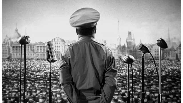 Жизнь и творчество Чарльза Спенсера Чаплина. Великий ниспровергатель: «Великий диктатор»